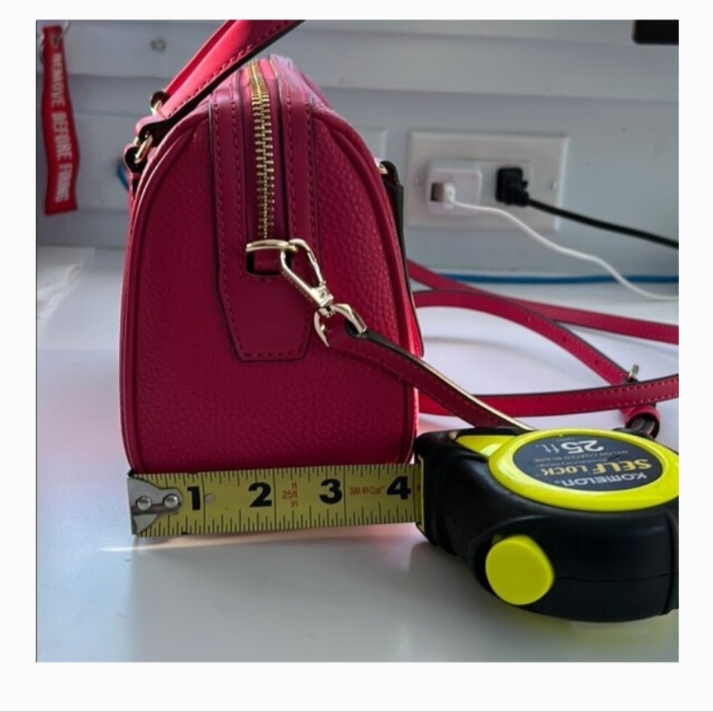 Vibrant Pink Michael Kors Women's Handbag - Picture 8 of 9